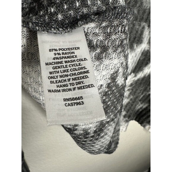 NEW Abound Pullover Sweater Womens XS Black White Tie Dye Cowl Neck Soft Ribbed - Picture 6 of 6